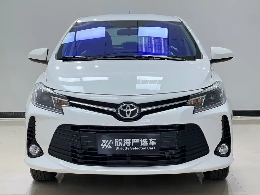 Toyota Vios — фото 2