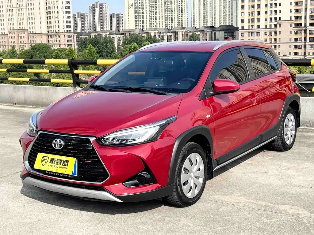 Toyota Yaris L