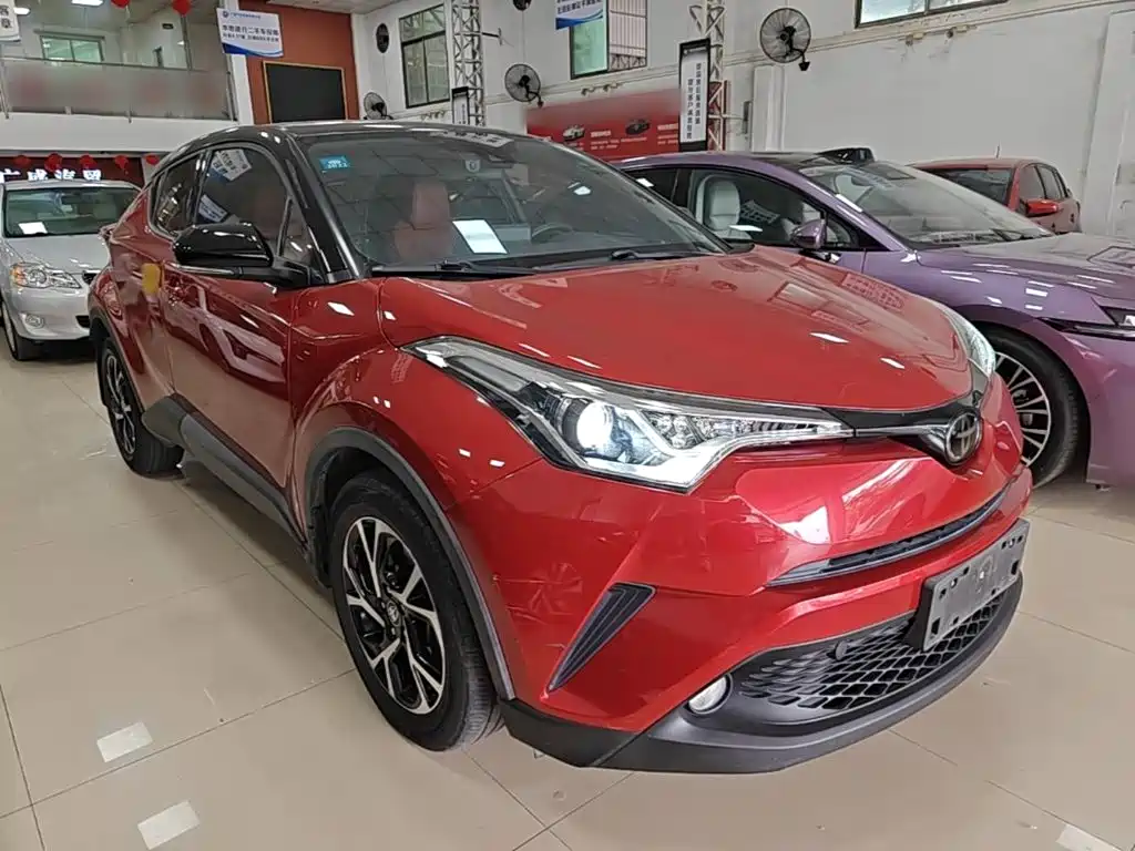 Toyota C-HR — фото 4