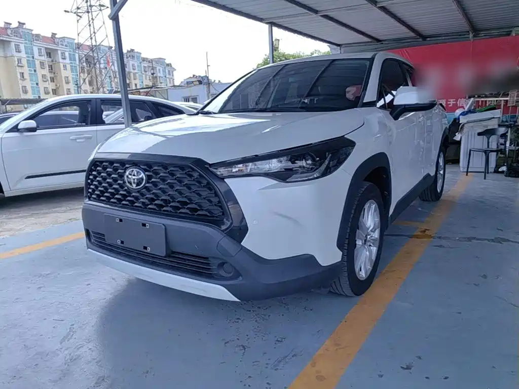 Toyota Corolla Cross — фото 2