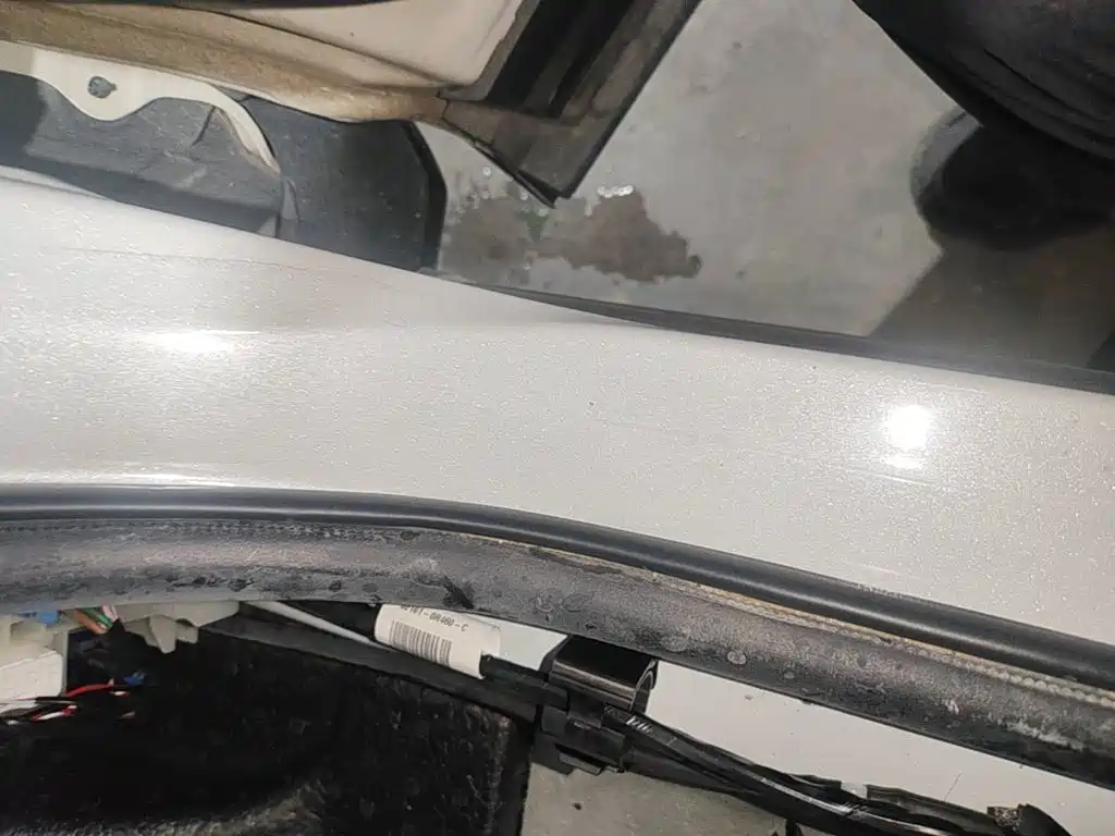Toyota RAV4 — фото 21