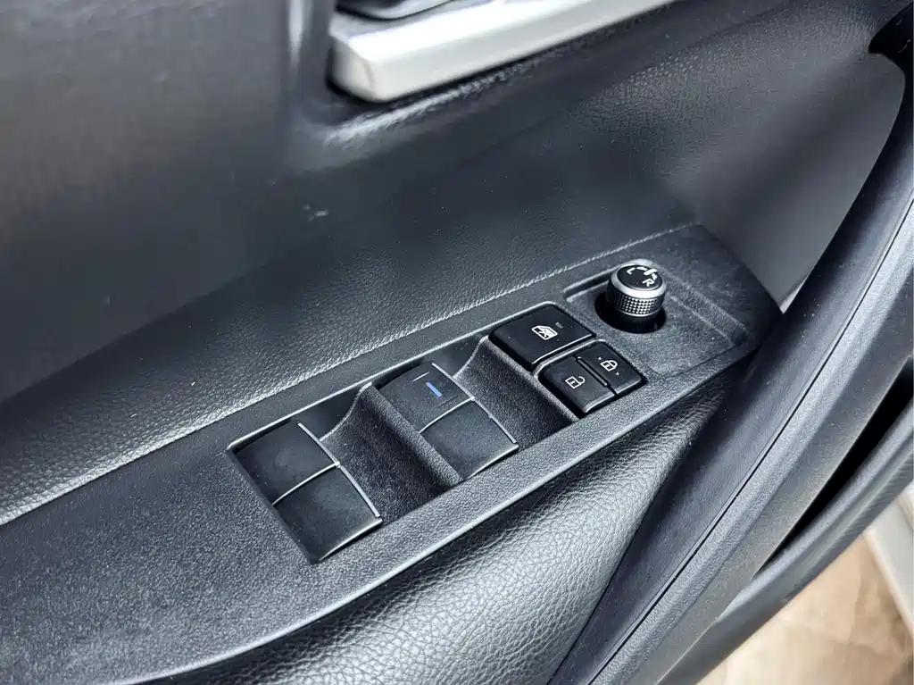 Toyota Levin — фото 11