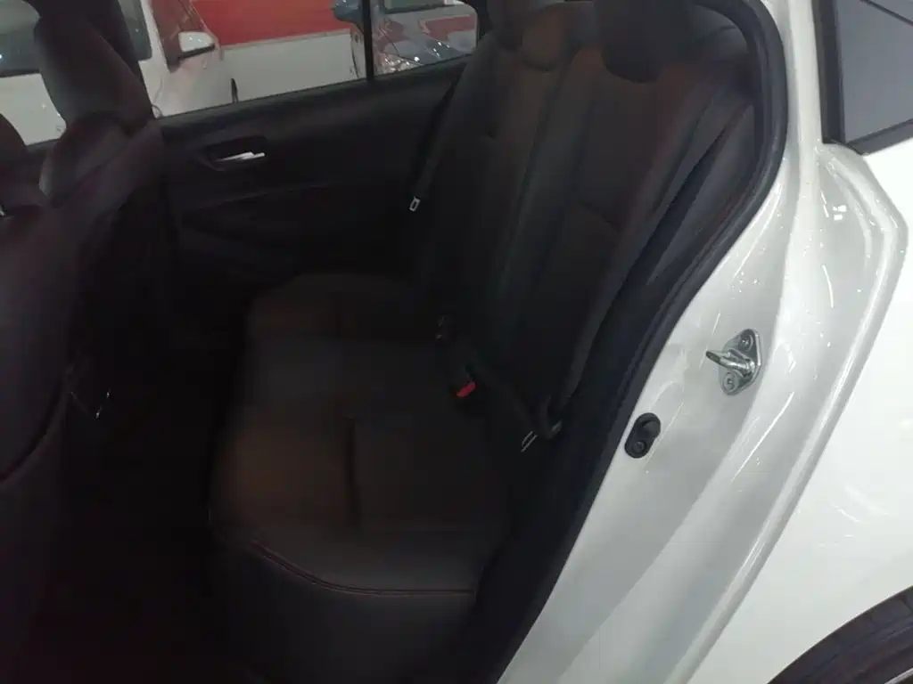 Toyota Levin — фото 17