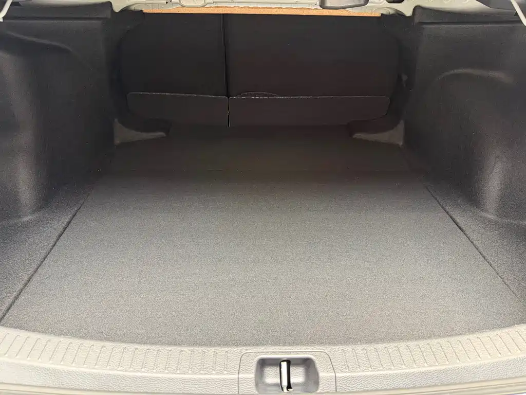 Toyota Levin — фото 15