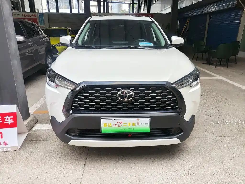 Toyota Corolla Cross — фото 2