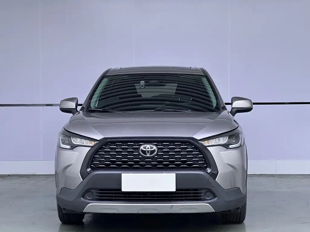 Toyota Corolla Cross — фото 2