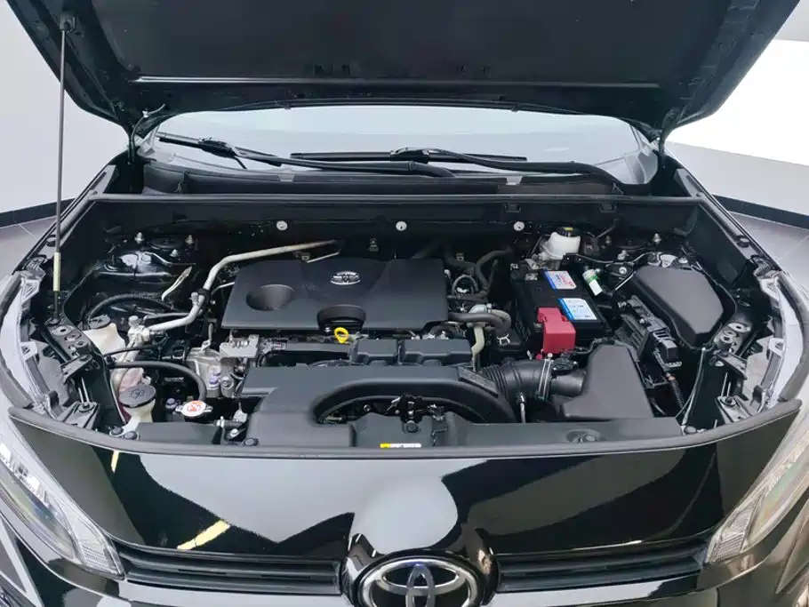 Toyota Wildlander — фото 10