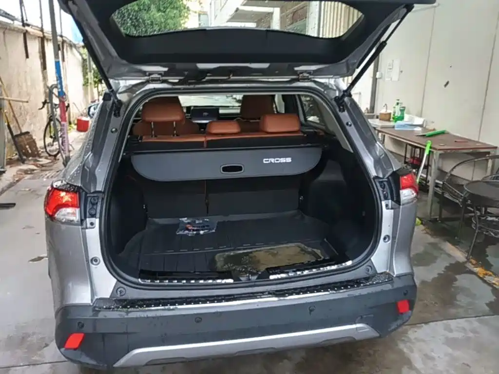 Toyota Corolla Cross — фото 19