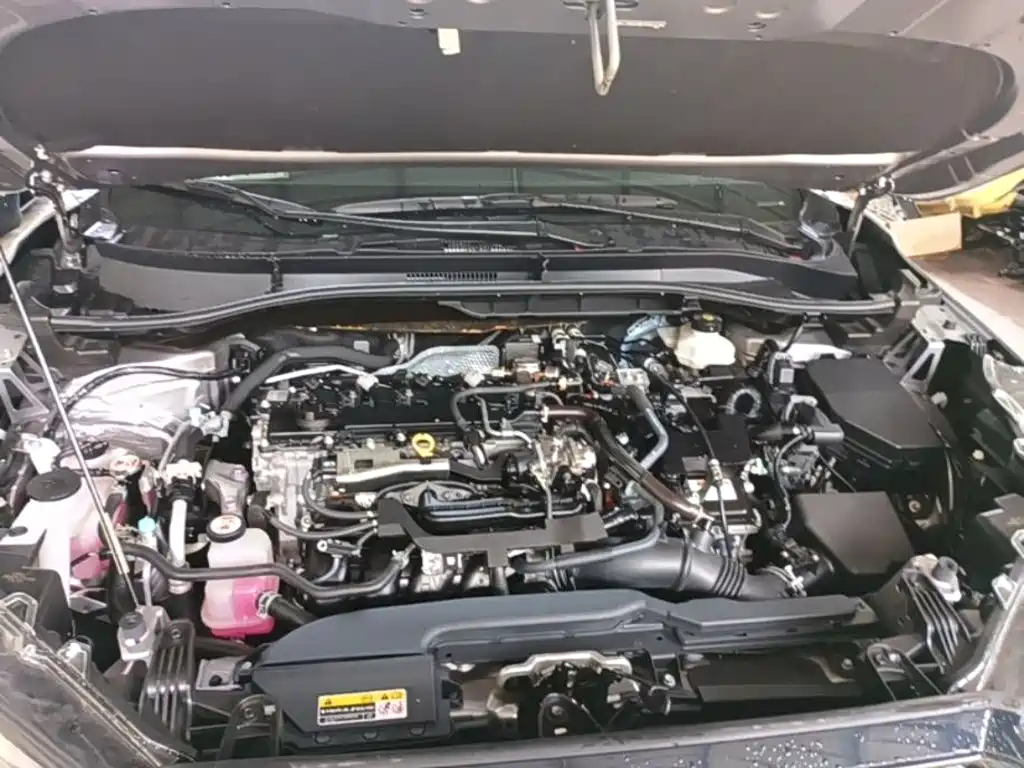 Toyota Corolla Cross — фото 20