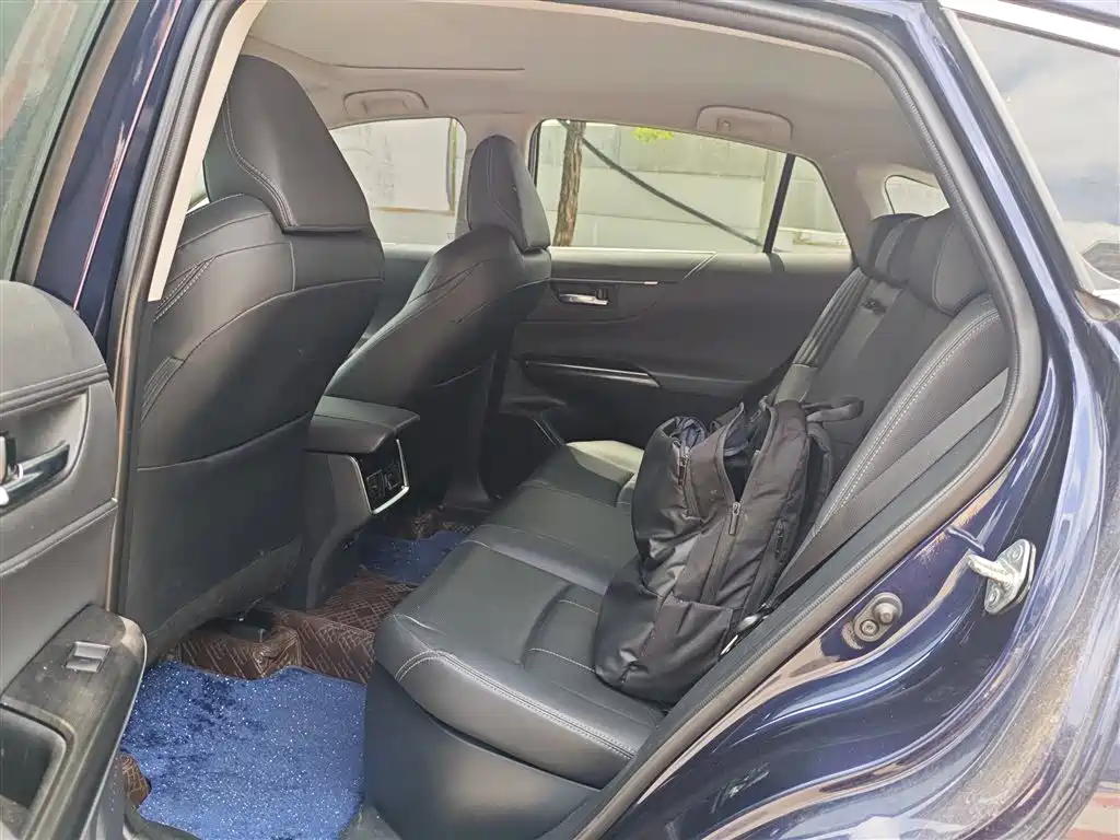 Toyota Harrier — фото 5
