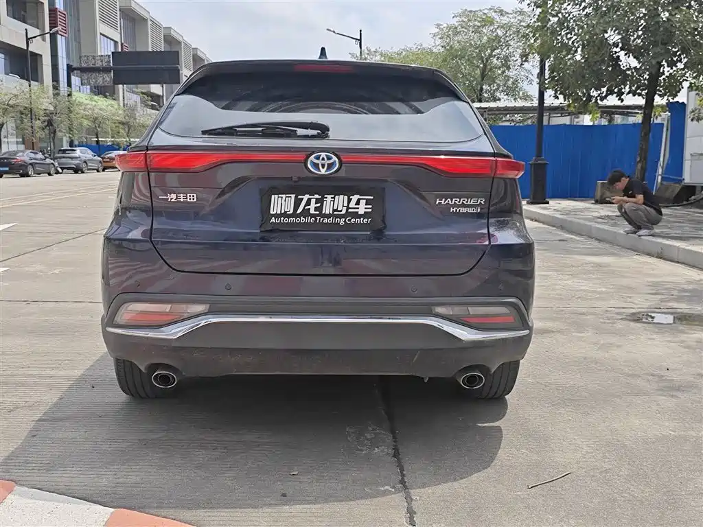 Toyota Harrier — фото 8