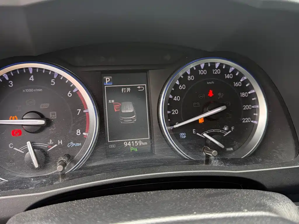 Toyota Highlander — фото 14