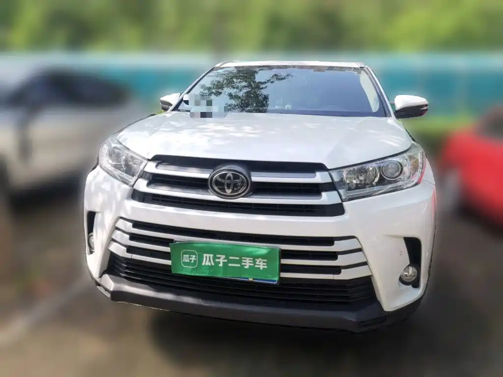 Toyota Highlander — фото 24