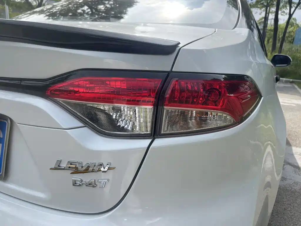 Toyota Levin — фото 18
