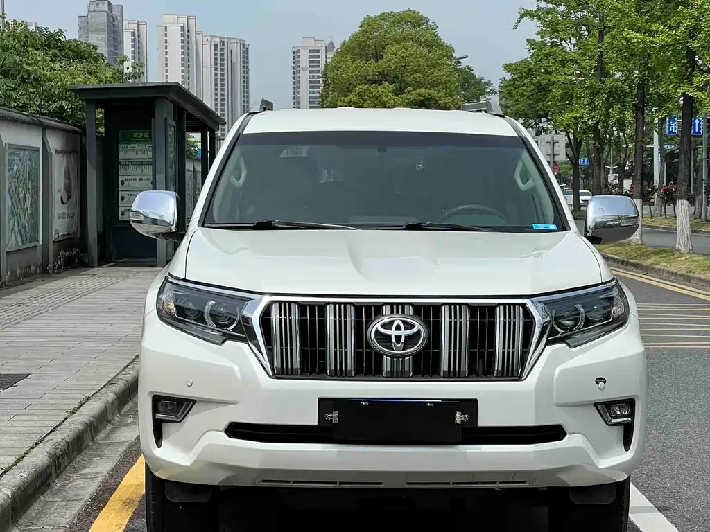 Toyota Prado (Import) — фото 2