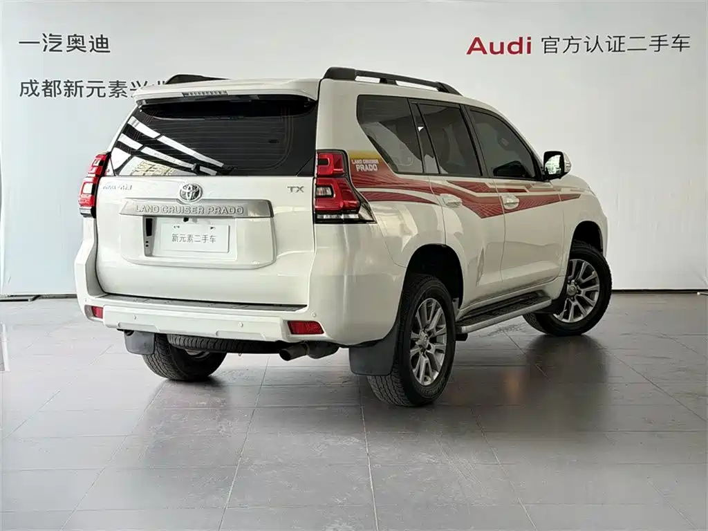 Toyota Prado — фото 4