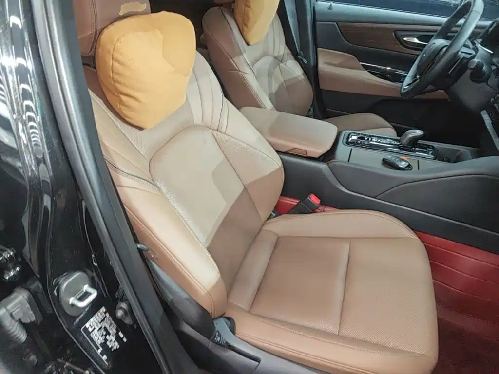 Toyota Crown (Import) — фото 25