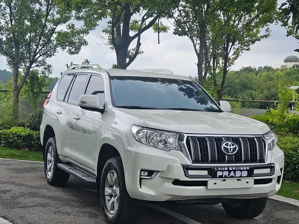 Toyota Prado (Import) — фото 2