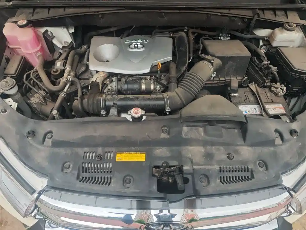 Toyota Highlander — фото 11