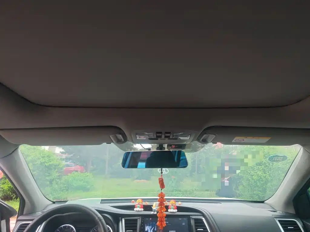 Toyota Highlander — фото 9
