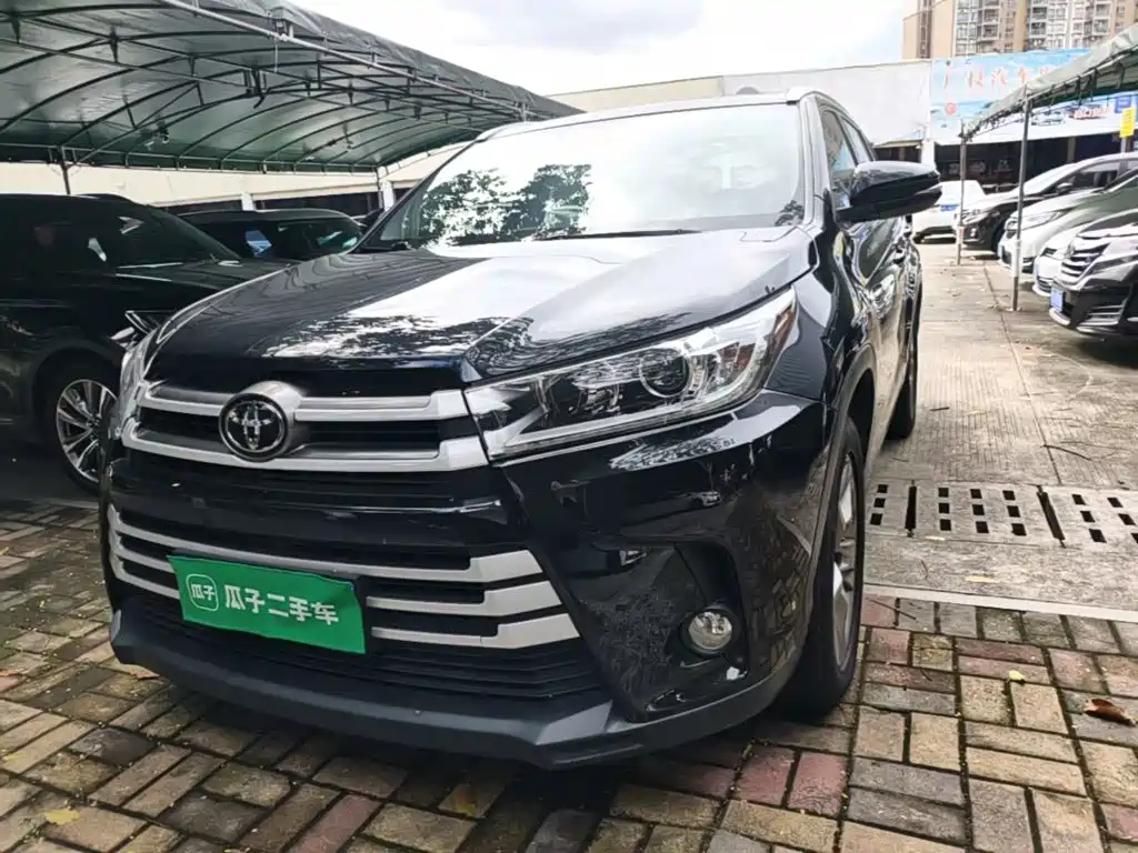 Toyota Highlander — фото 24