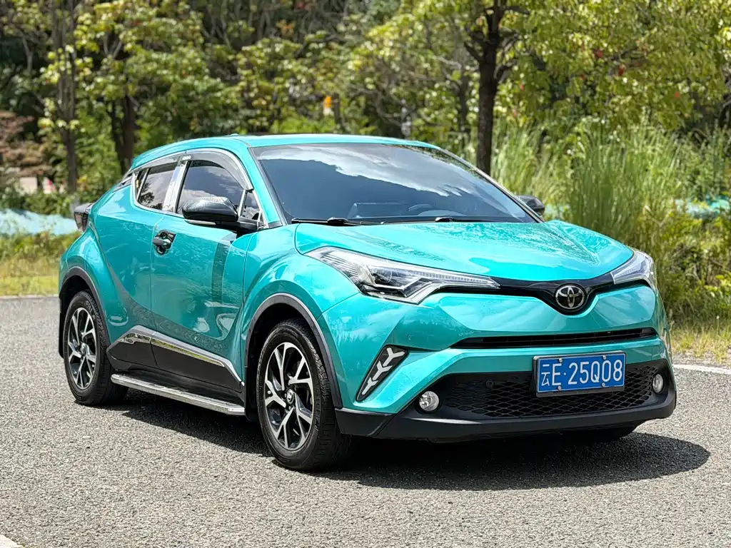 Toyota C-HR — фото 3
