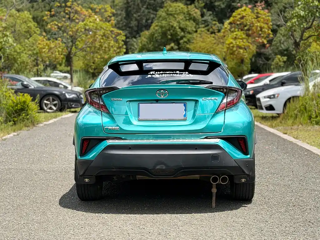 Toyota C-HR — фото 6