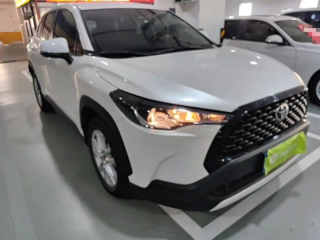 Toyota Corolla Cross — фото 4