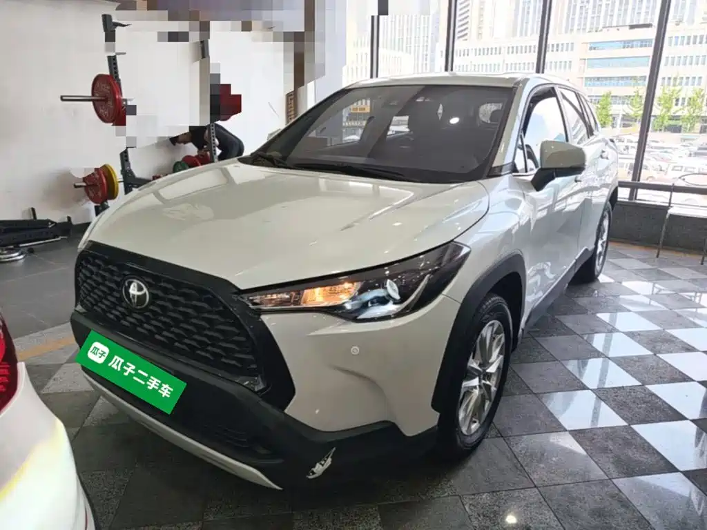 Toyota Corolla Cross — фото 3