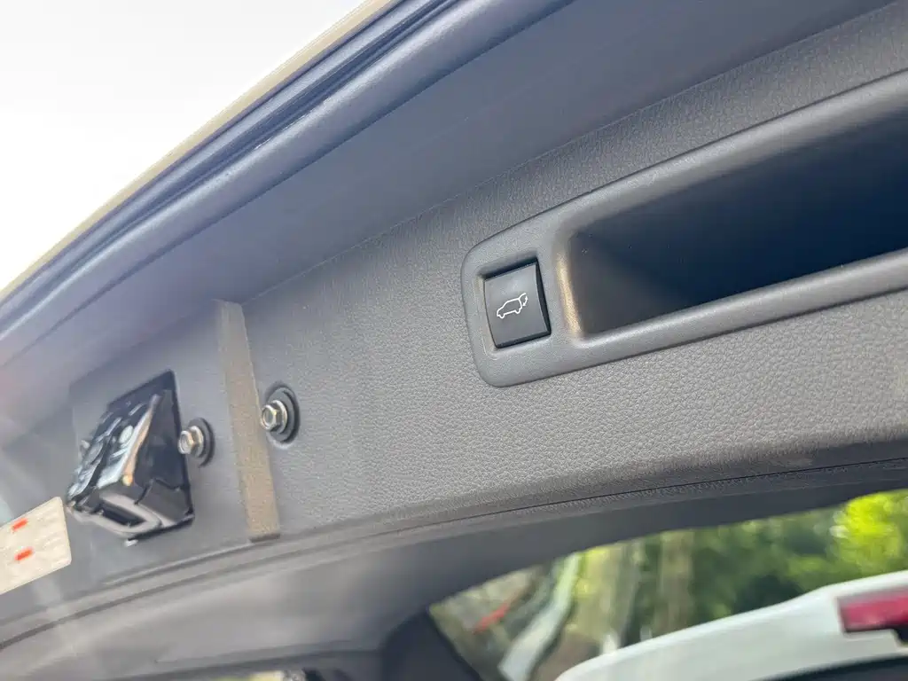 Toyota Highlander — фото 20
