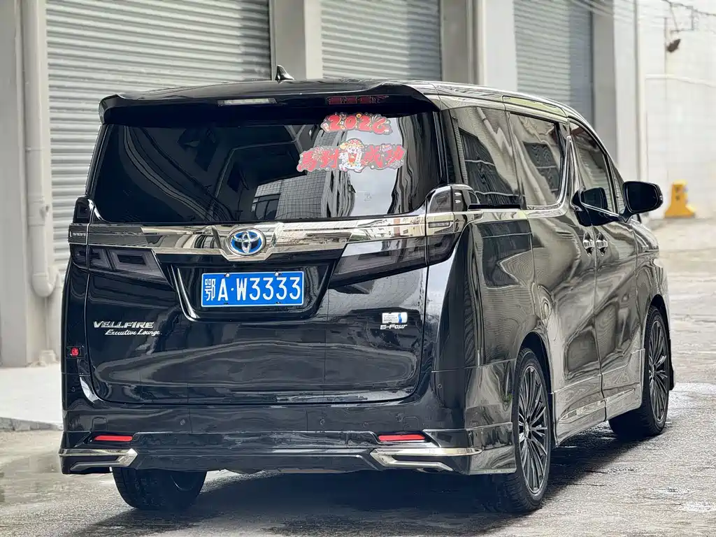 Toyota Vellfire — фото 20