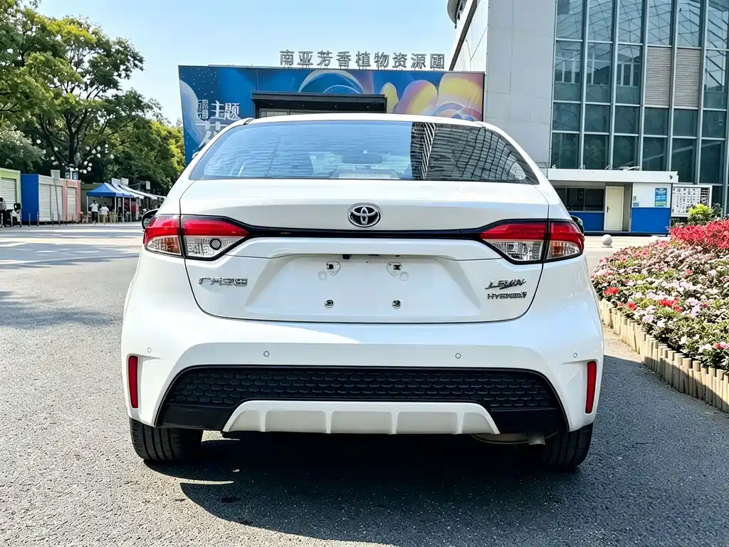 Toyota Levin — фото 14