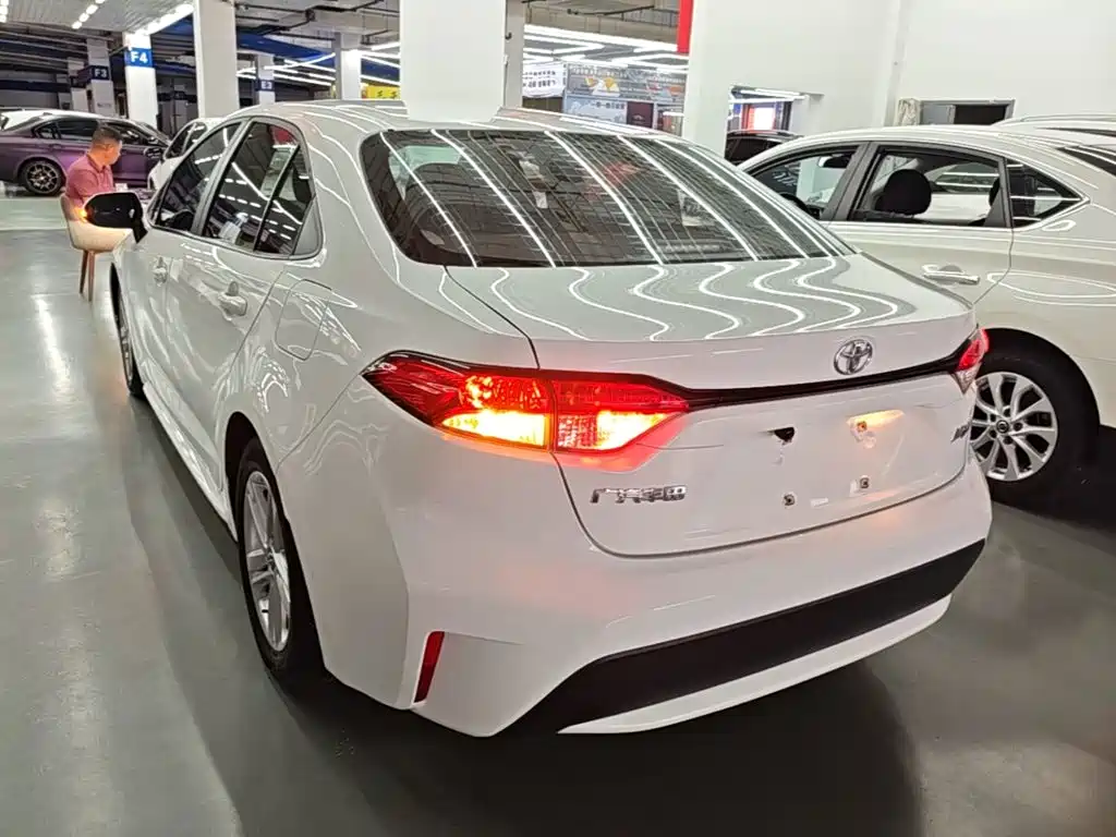 Toyota Levin — фото 5