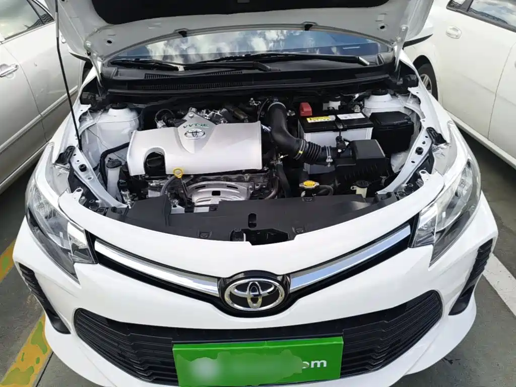 Toyota Vios — фото 20