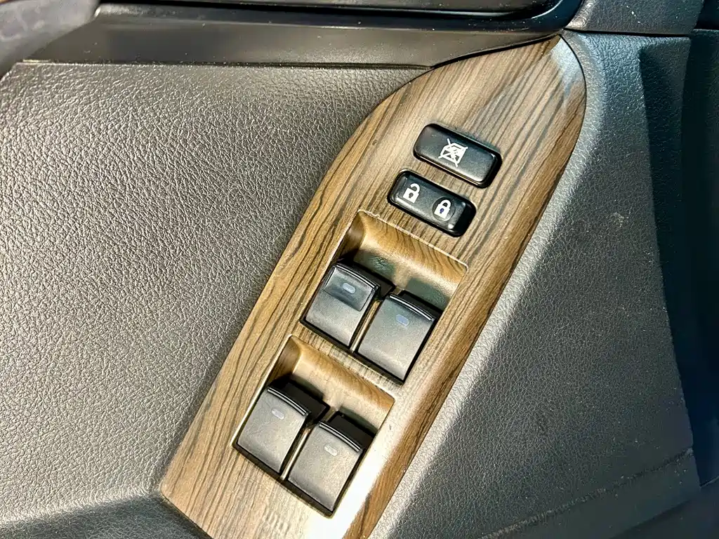 Toyota Prado (Import) — фото 24