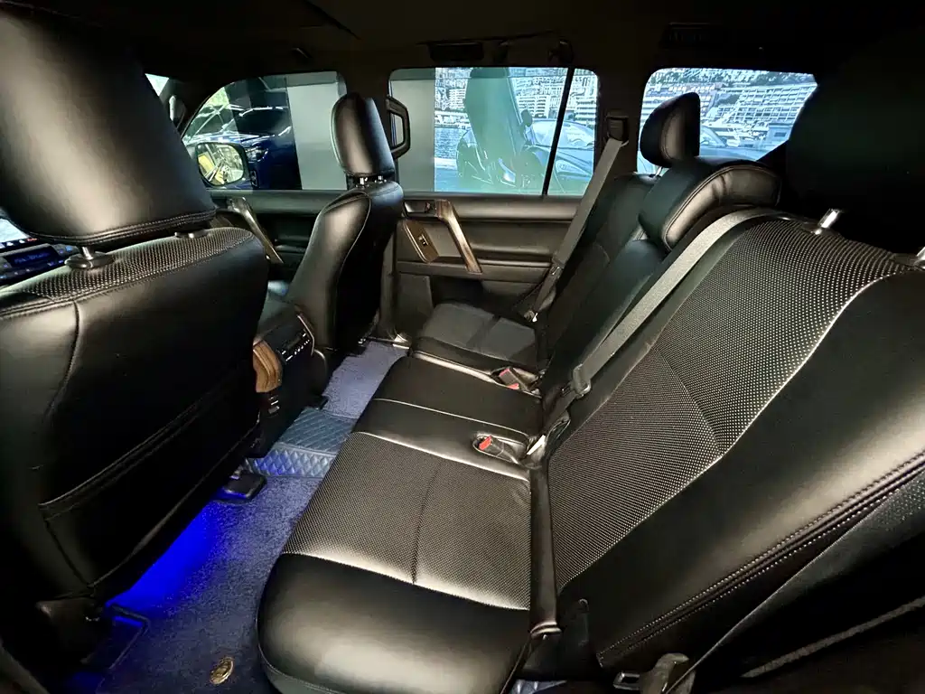 Toyota Prado (Import) — фото 25