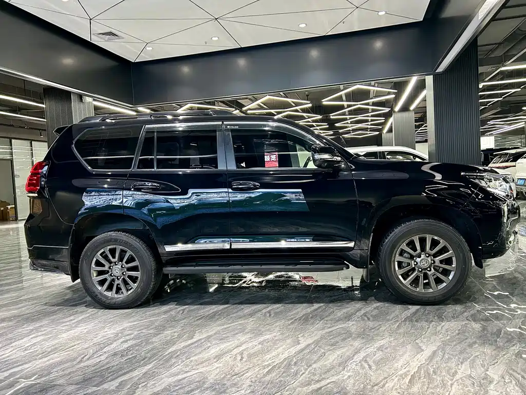 Toyota Prado (Import) — фото 4