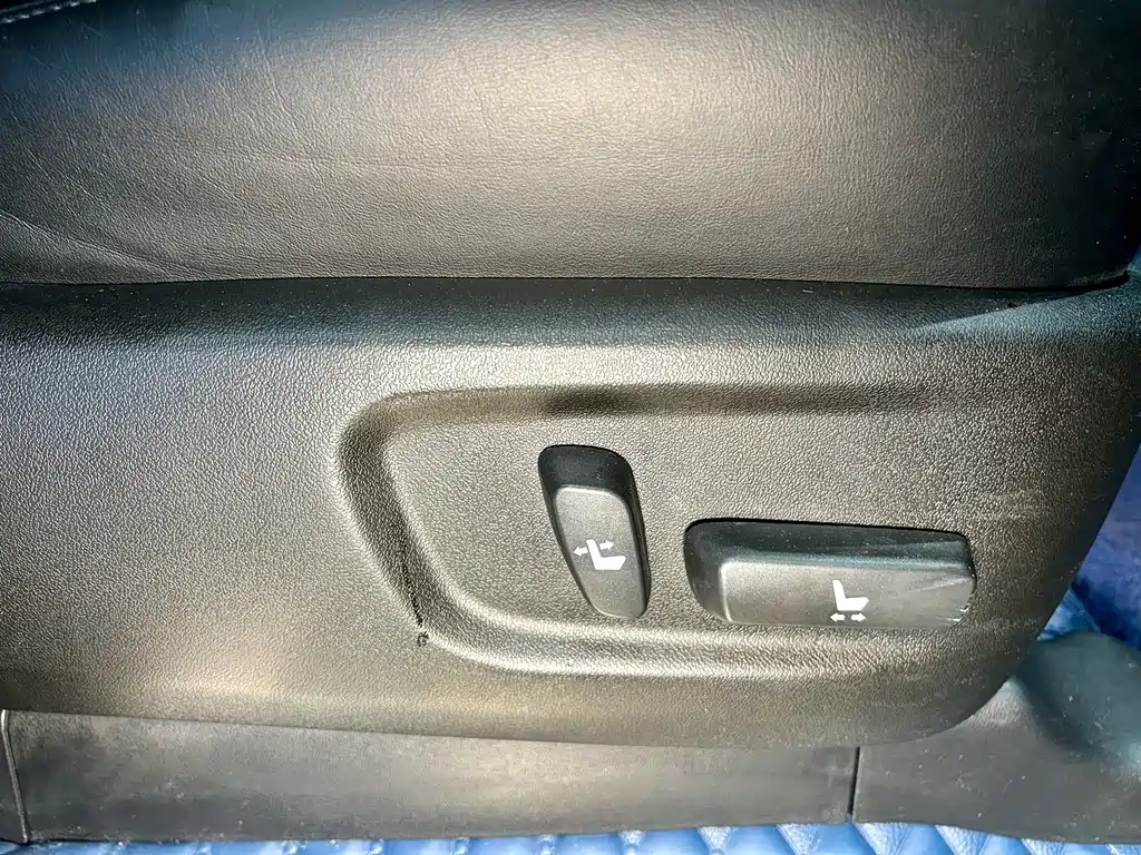 Toyota Prado (Import) — фото 36