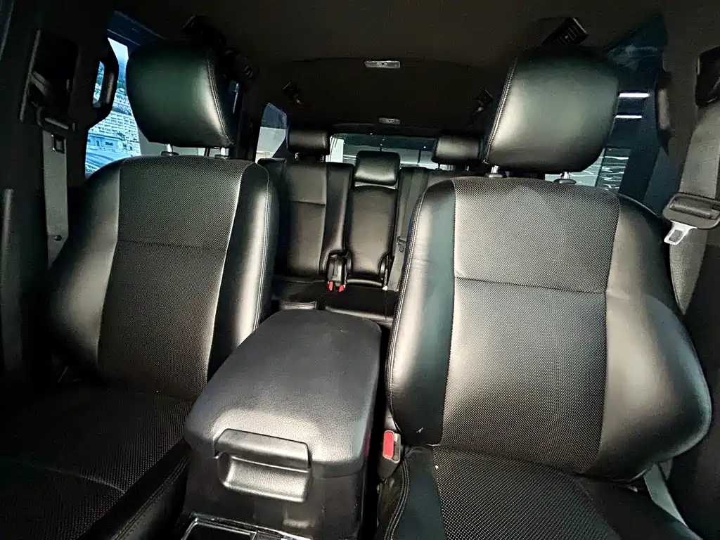 Toyota Prado (Import) — фото 10