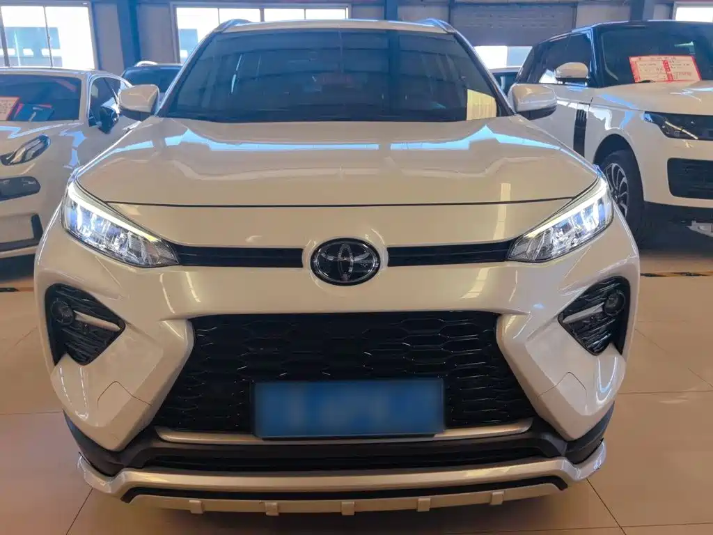 Toyota Wildlander — фото 24