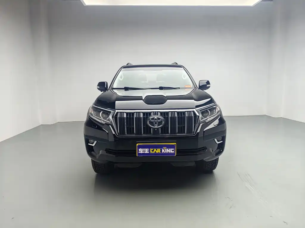 Toyota Prado — фото 2