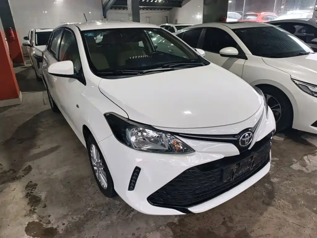Toyota Vios FS — фото 4