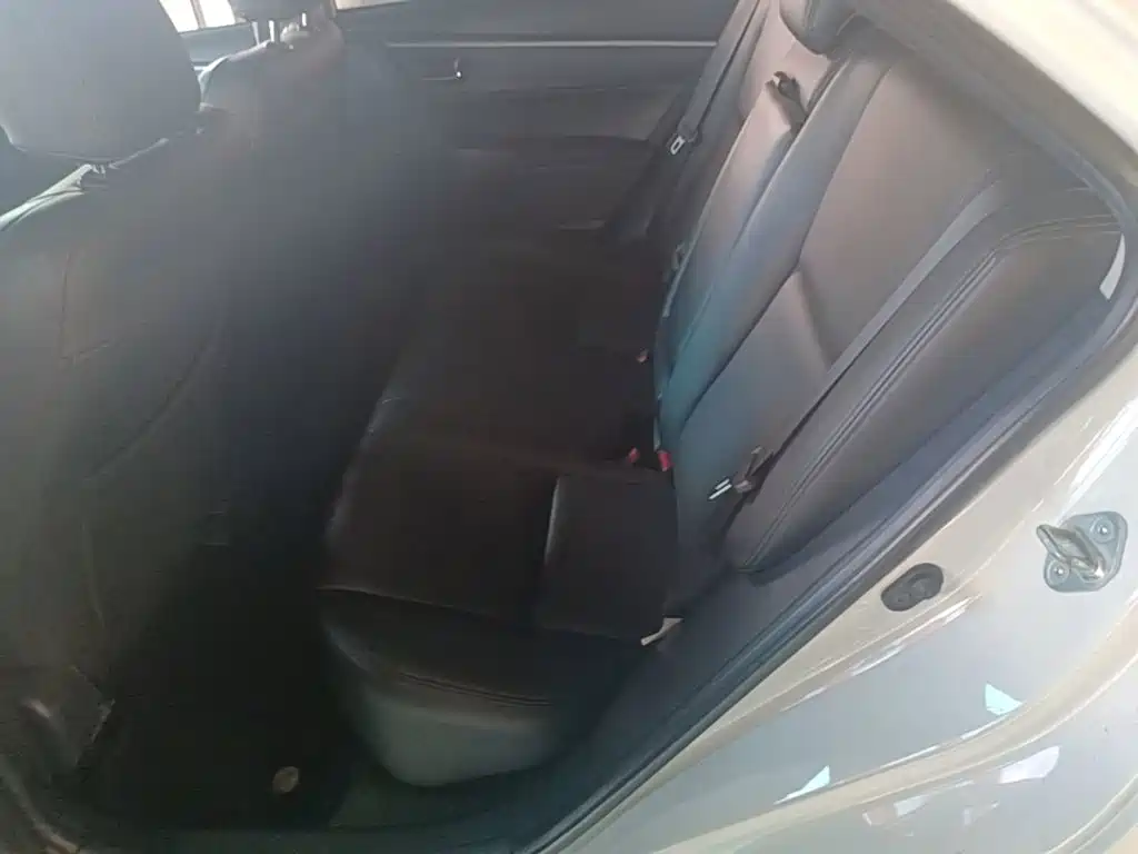 Toyota Levin — фото 17