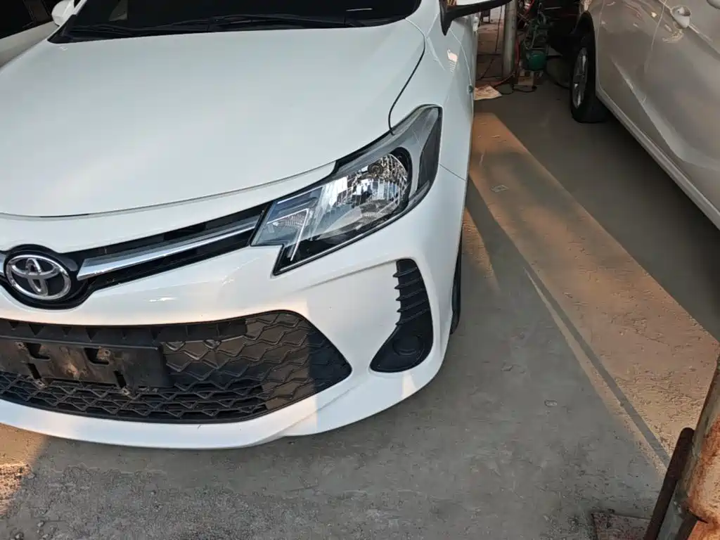 Toyota Vios FS — фото 24