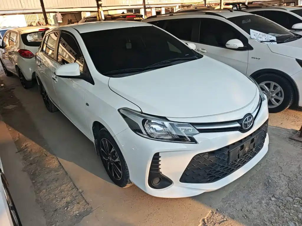 Toyota Vios FS — фото 4