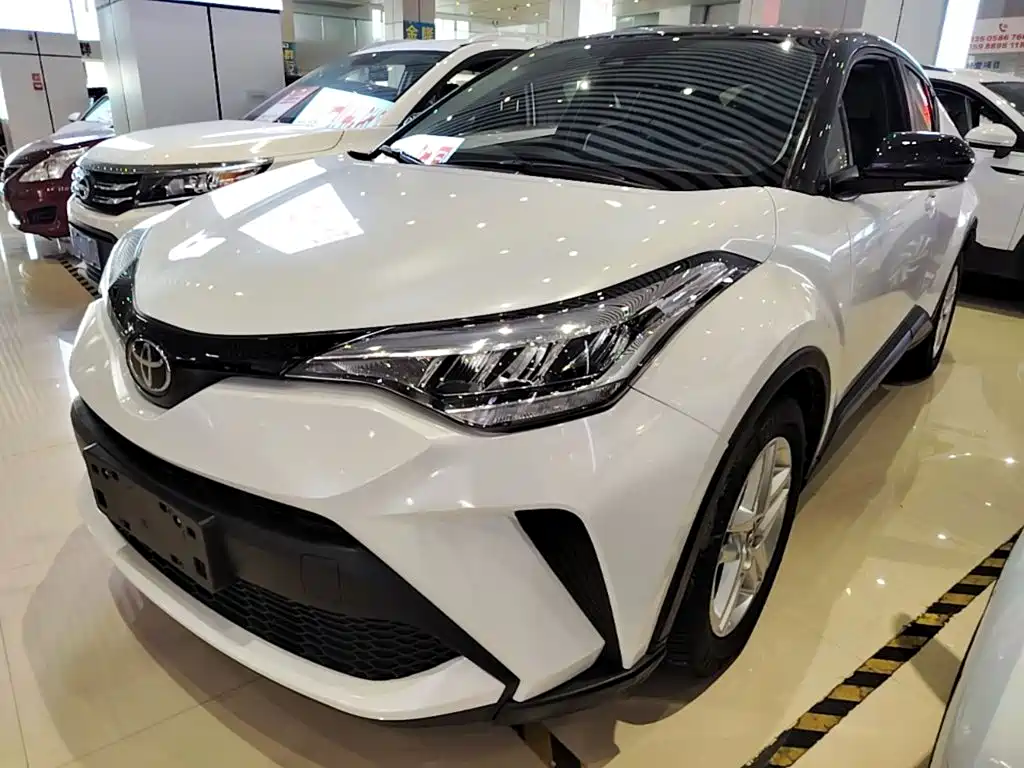 Toyota C-HR — фото 2