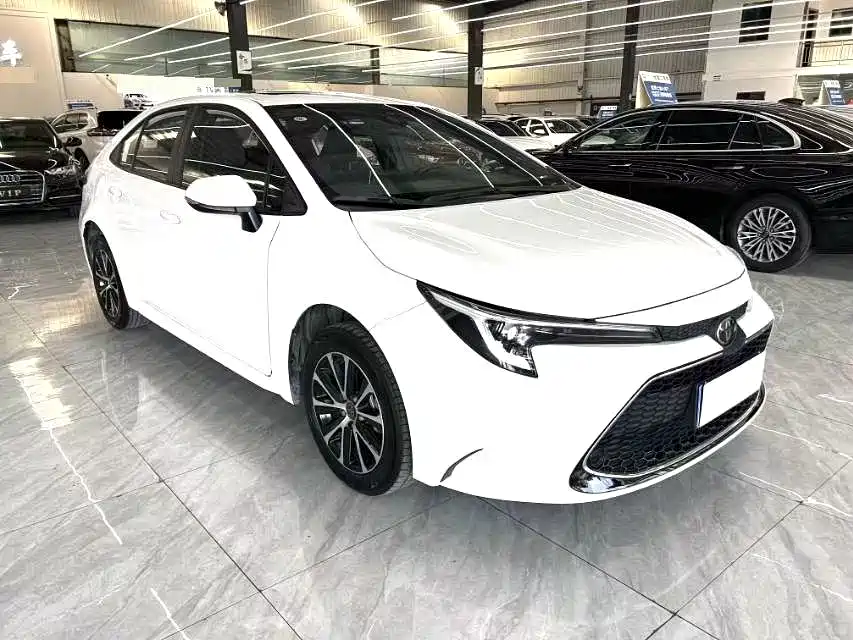 Toyota Levin — фото 1