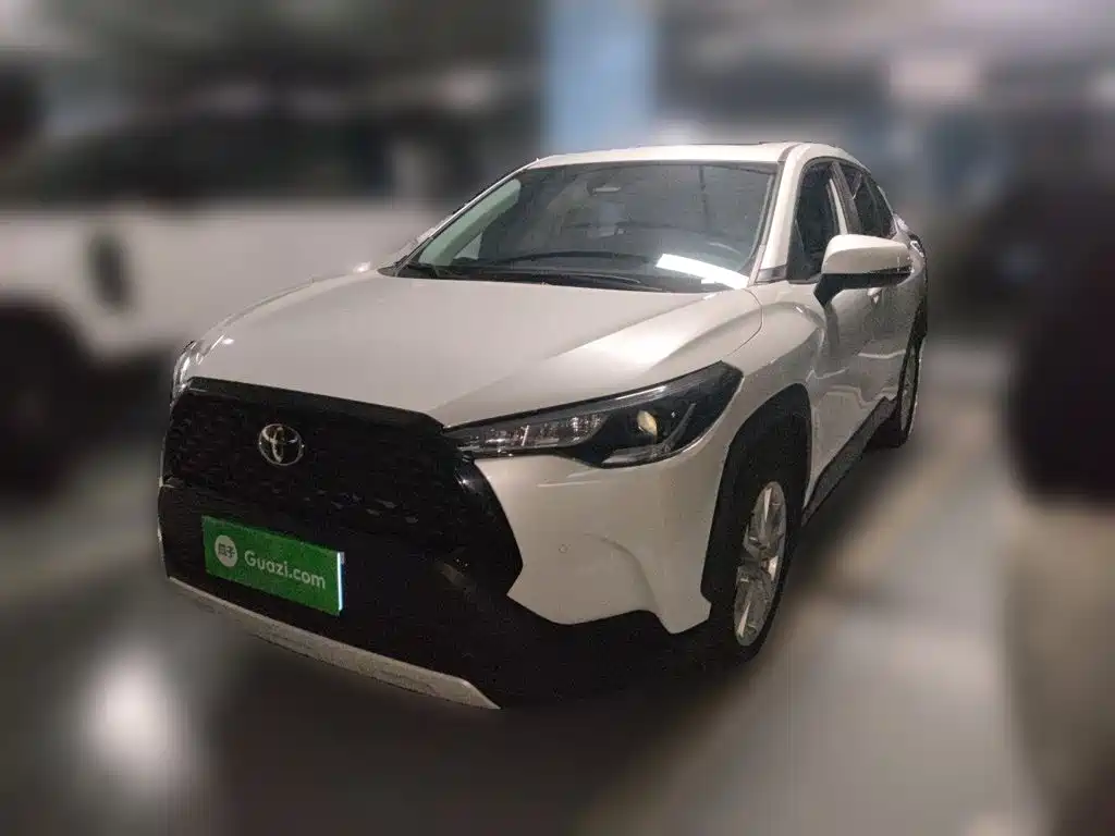 Toyota Corolla Cross — фото 2