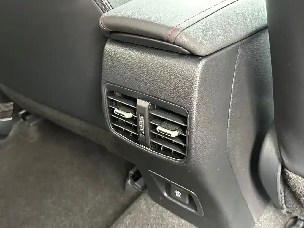 Toyota Levin — фото 11