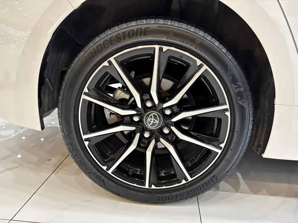 Toyota Levin — фото 17